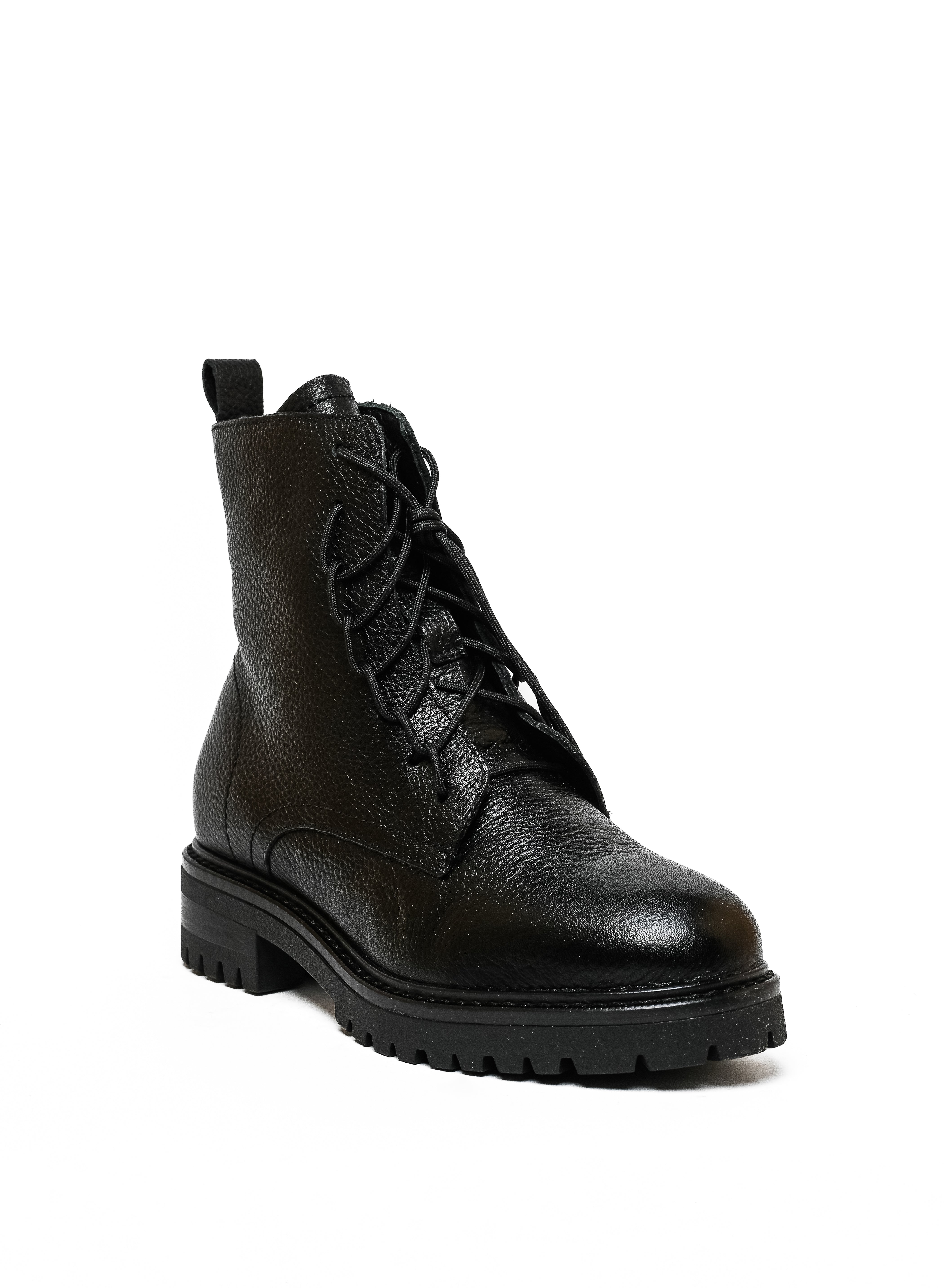 Дамски боти Omoda